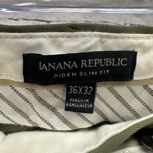 Banana Republic Olive Aiden Slim Fit Chino Size 36x32 - Picture 2 of 3